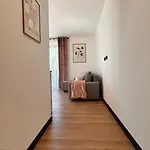 Słoneczny 25 *